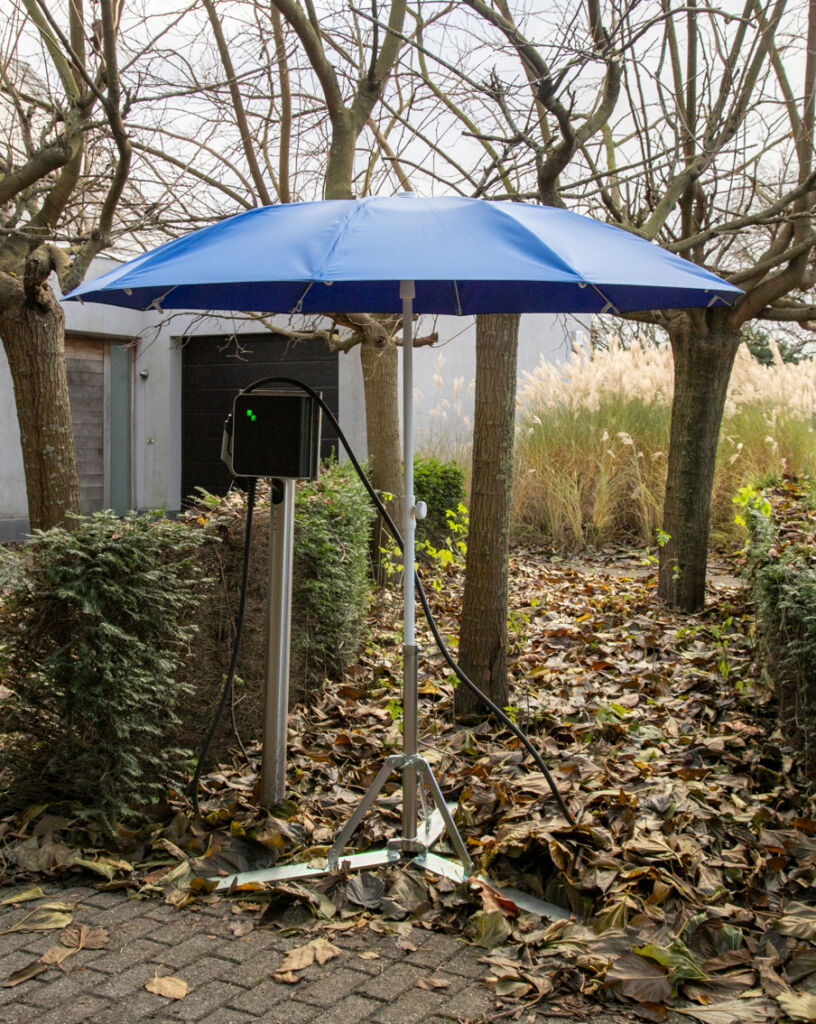 lasparasol voor het plaatsen van een laadpaal